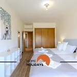 #323 Marina Pool & Views * Albufeira