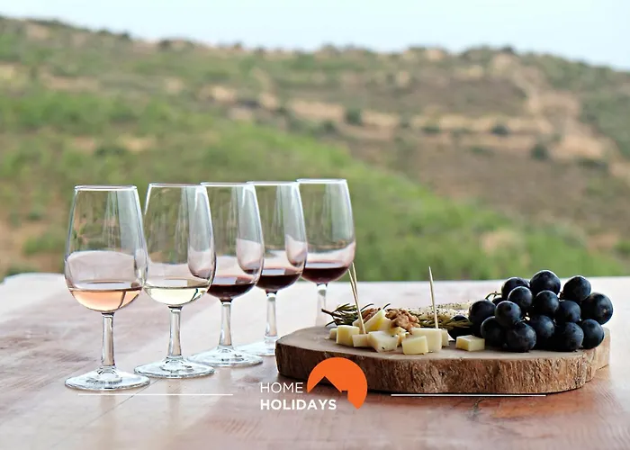 Apartment #323 Marina Pool & Views