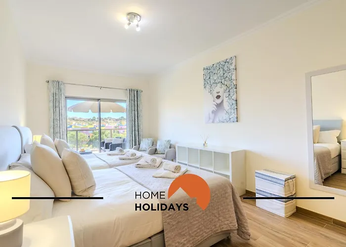 #323 Marina Pool & Views Albufeira