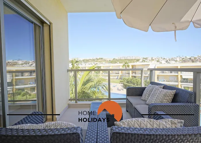 #323 Marina Pool & Views Apartment Albufeira