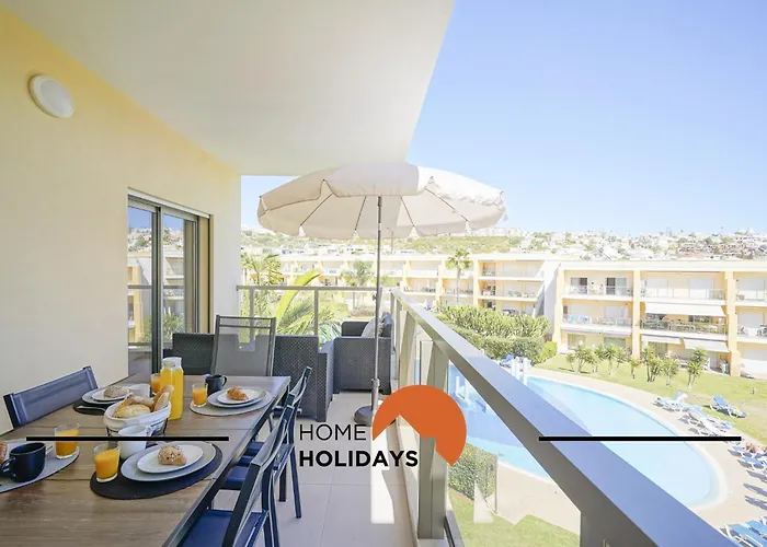 #323 Marina Pool & Views Apartment *