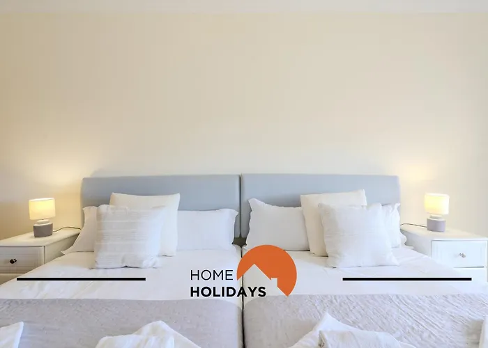 Apartment #323 Marina Pool & Views