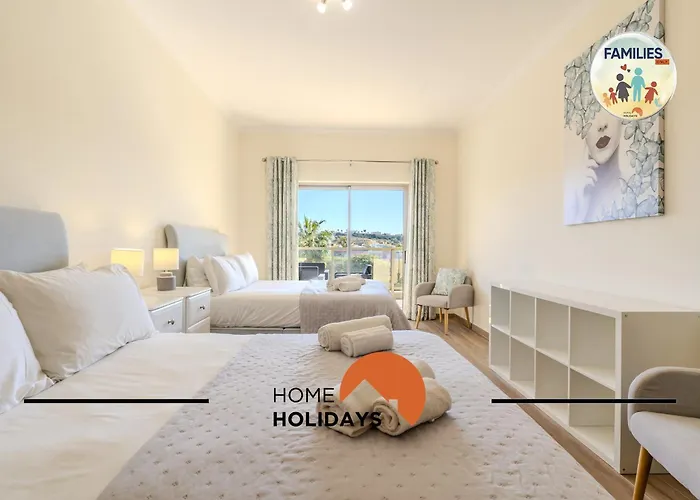 Apartment #323 Marina Pool & Views Albufeira